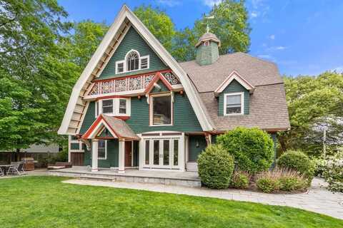 20 Webster Court, Newton, MA 02459