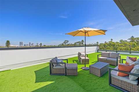 2104 4TH STREET S, Saint Petersburg, FL 33705