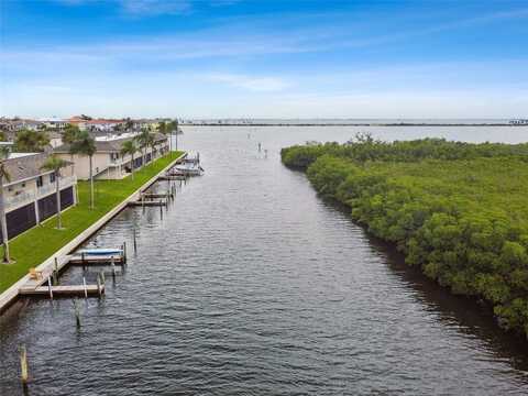 8829 BAY POINTE DRIVE, TAMPA, FL 33615