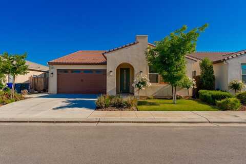4091 Joaquin Avenue, Clovis, CA 93619