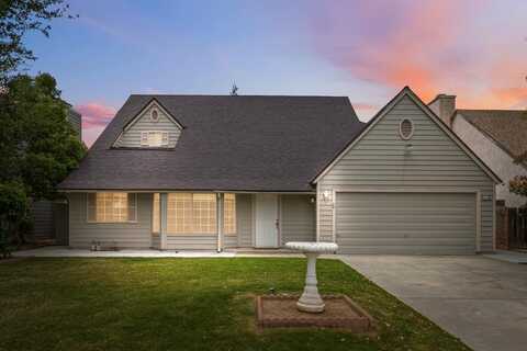 4129 Regency Avenue W, Fresno, CA 93722