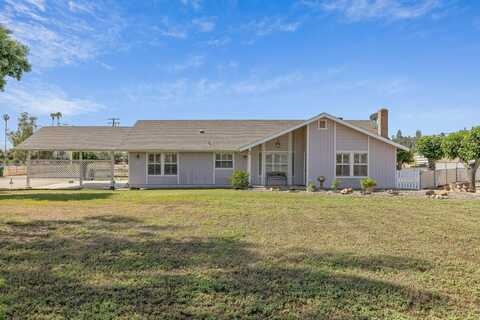 141 Reid Avenue W, Porterville, CA 93257