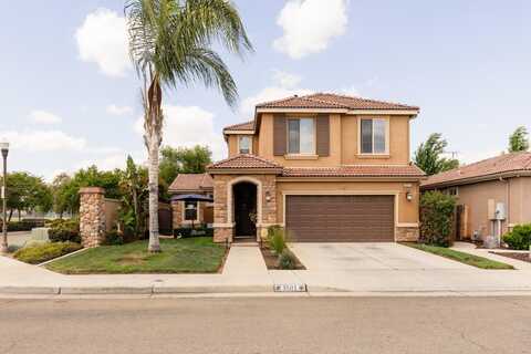 3501 Buckingham Avenue, Clovis, CA 93619