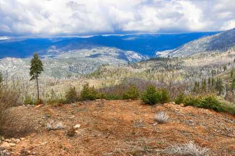 7170 Yosemite Park Way, Yosemite, CA 95389