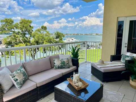 425 150TH AVENUE, MADEIRA BEACH, FL 33708