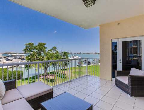 425 150TH AVENUE, MADEIRA BEACH, FL 33708