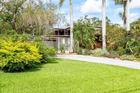 3130 WALNUT STREET NE, Saint Petersburg, FL 33704