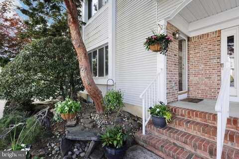 81 JAMIE COURT, MONMOUTH JUNCTION, NJ 08852