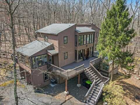3206 Stonehenge Drive, East Stroudsburg, PA 18301