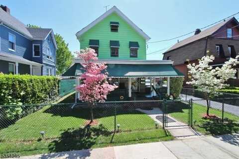 528 E 2nd St, Plainfield, NJ 07060