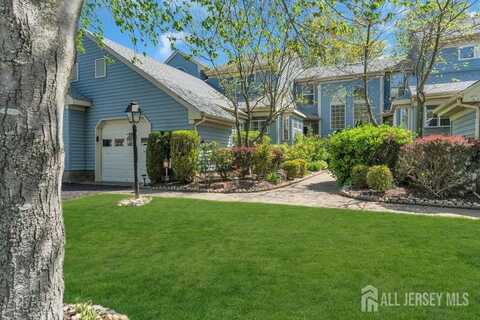 36 Canterbury Drive, Monroe, NJ 08831