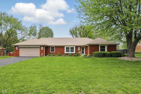 4044 Roamin Drive, Greenwood, IN 46142