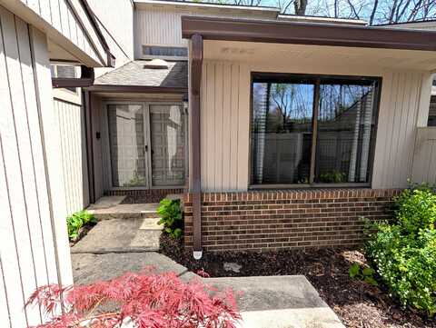 21 Osage Court, Columbus, IN 47201