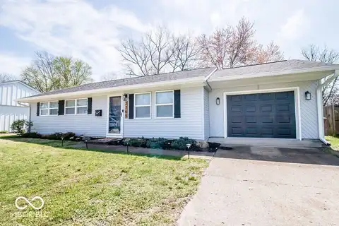 2763 Streamside Drive, Columbus, IN 47203