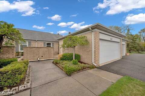 48440 Milonas Dr, Shelby, MI 48315