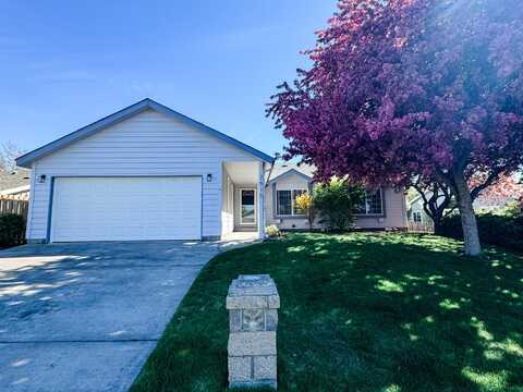 2515 NE Wintergreen Drive, Bend, OR 97701