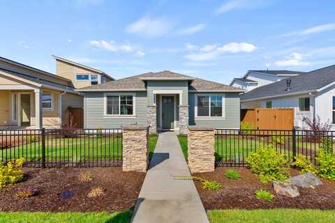 3966 NE Oakside Loop, Bend, OR 97701