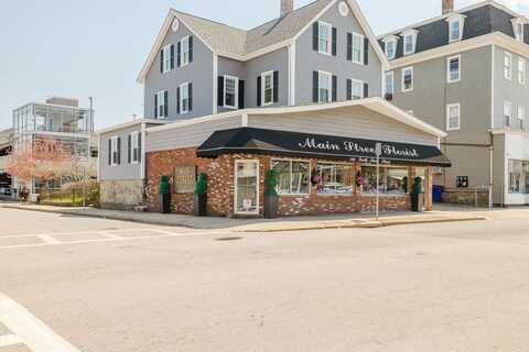 940 S Main St, Fall River, MA 02724