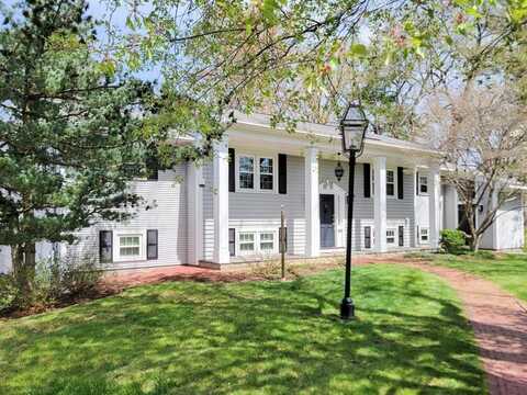 64 Farmington Road, Nashua, NH 03060