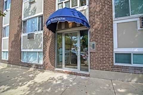 461 Washington St, Boston, MA 02135