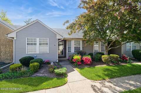 8d John Adams Court, Monroe, NJ 08831