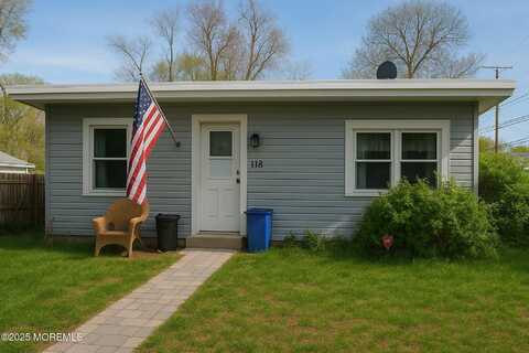 118 Lighthouse Drive, Waretown, NJ 08758