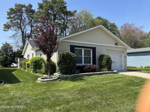 11 Rushmore Drive, Brick, NJ 08724