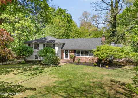 15 Farmedge Lane, Tinton Falls, NJ 07724