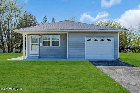 5 Saint Nicholas Court, Berkeley, NJ 08721
