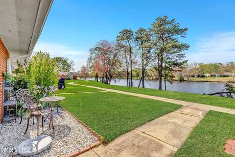 702a Plymouth Drive, Lakewood, NJ 08701
