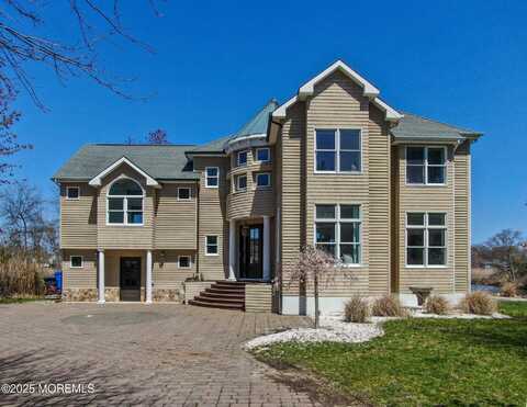 199 Lake Avenue, Island Heights, NJ 08732