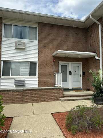 35 Sternberger Avenue, Long Branch, NJ 07740