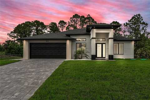 911 Anthony Street E, Lehigh Acres, FL 33974