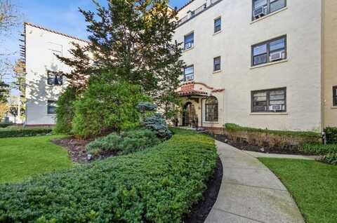 314 Livingston Avenue, Mamaroneck, NY 10543