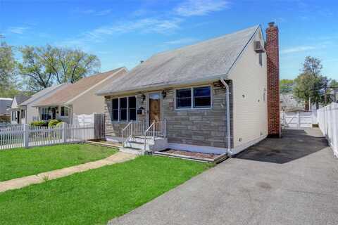 14-46 142 Street, Whitestone, NY 11357