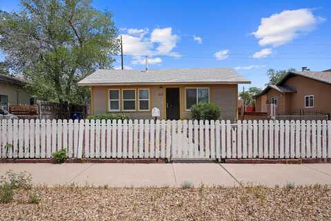 412 Harvard Drive SE, Albuquerque, NM 87106