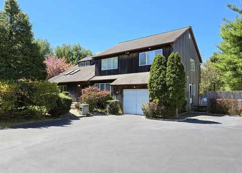 220 Bellport Avenue, Medford, NY 11763