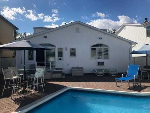 158-35 91 Street, Howard Beach, NY 11414