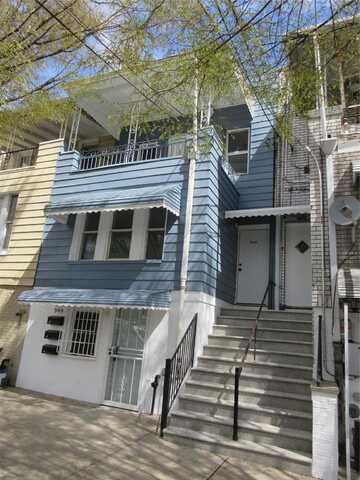 949 E 213th Street, Bronx, NY 10469