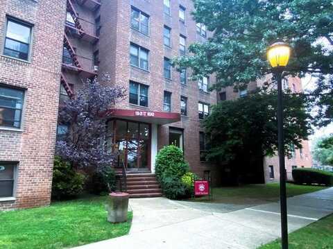 150-29 72nd Road, Flushing, NY 11367