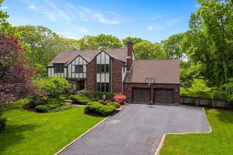 10 Deer Path, Shirley, NY 11967