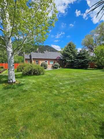 5116 US Highway 89 South S, Livingston, MT 59047