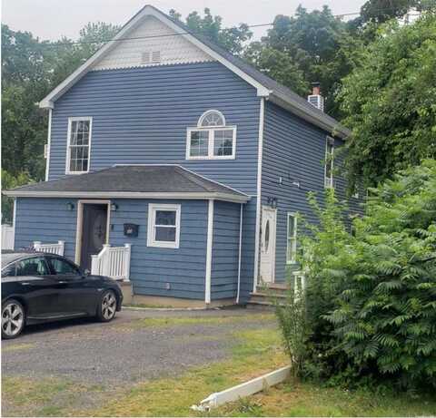 30 Mindres Avenue, Brentwood, NY 11717