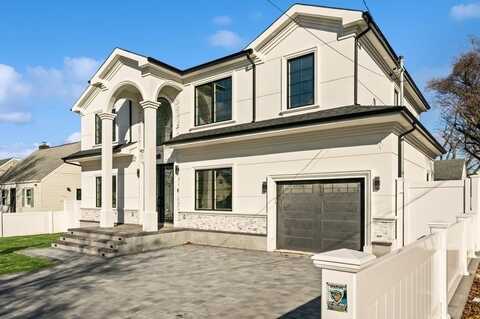 26 Kingston Avenue, Hicksville, NY 11801