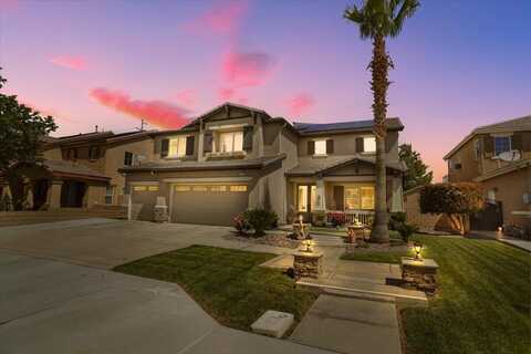 4737 Jade Court, Lancaster, CA 93536
