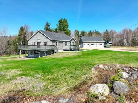 43 Alex Avenue, Mexico, ME 04257