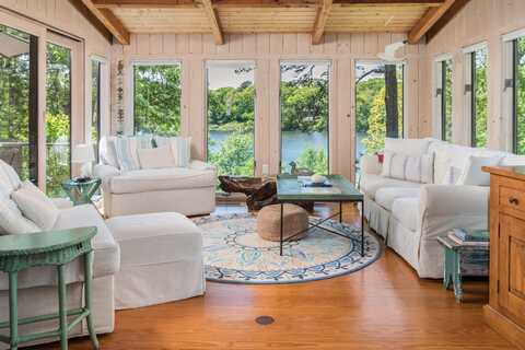 undefined, Oak Bluffs, MA 02557
