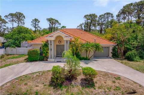 810 McArthur, LEHIGH ACRES, FL 33936