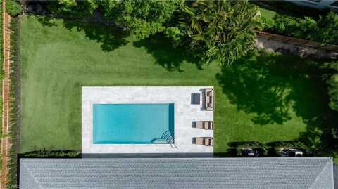 675 Yucca, NAPLES, FL 34102