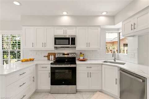 2524 Sailors, NAPLES, FL 34109